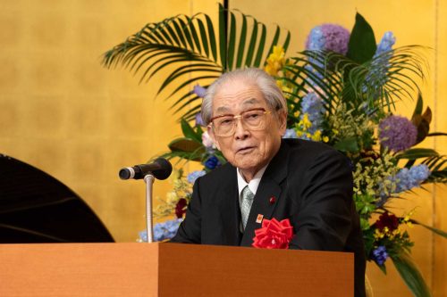 祝辞　文化勲章受章・日本芸術院会員･日本書芸院最高顧問 井茂圭洞先生